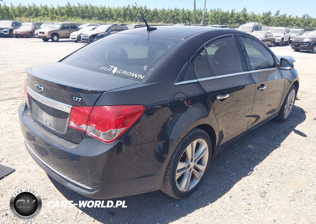 2013 Chevrolet Cruze Ltz VIN:1G1PG5SB2D7117395 - 4