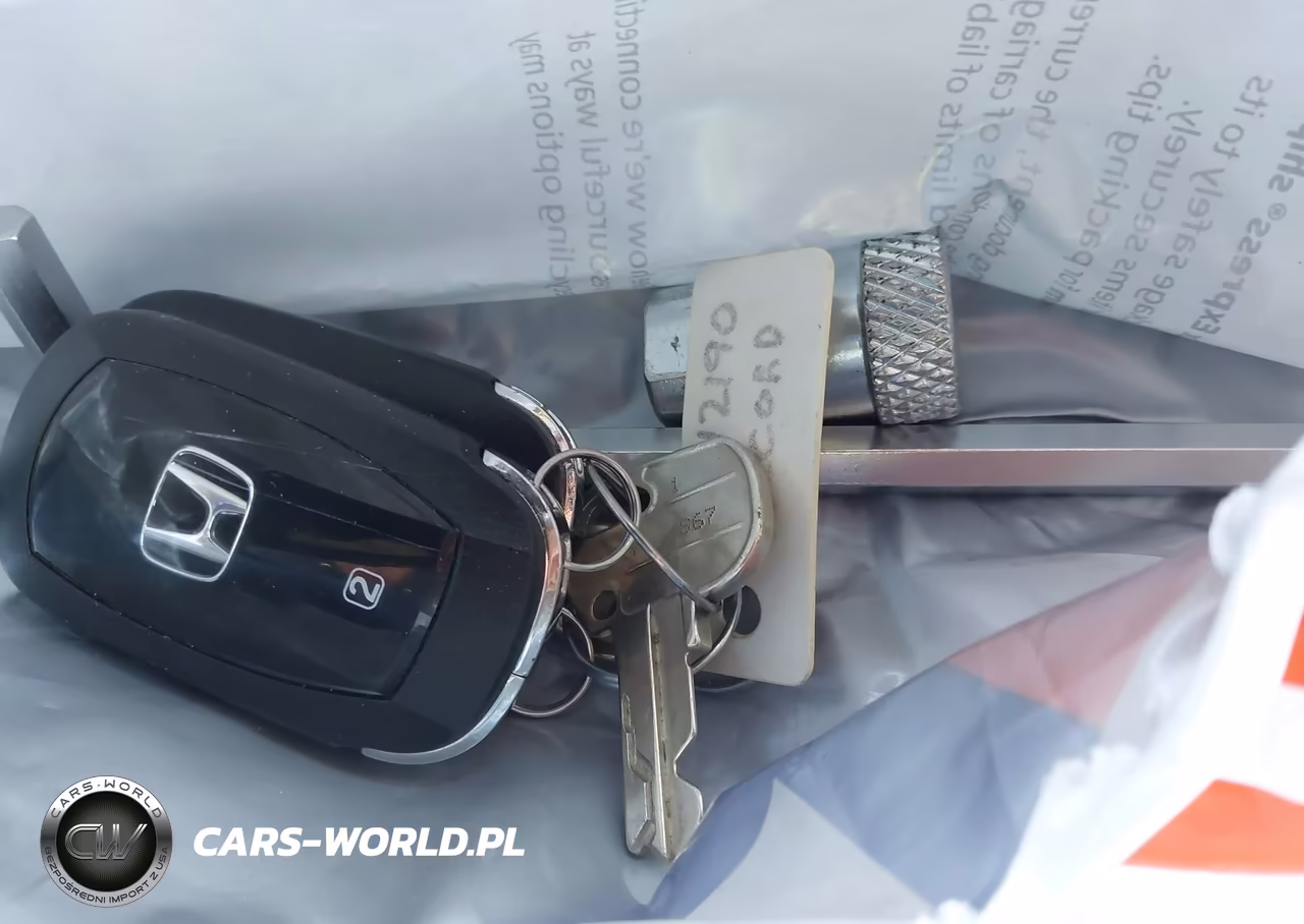 2024 Honda Accord Hybrid Touring VIN:1HGCY2F82RA012190 - 11