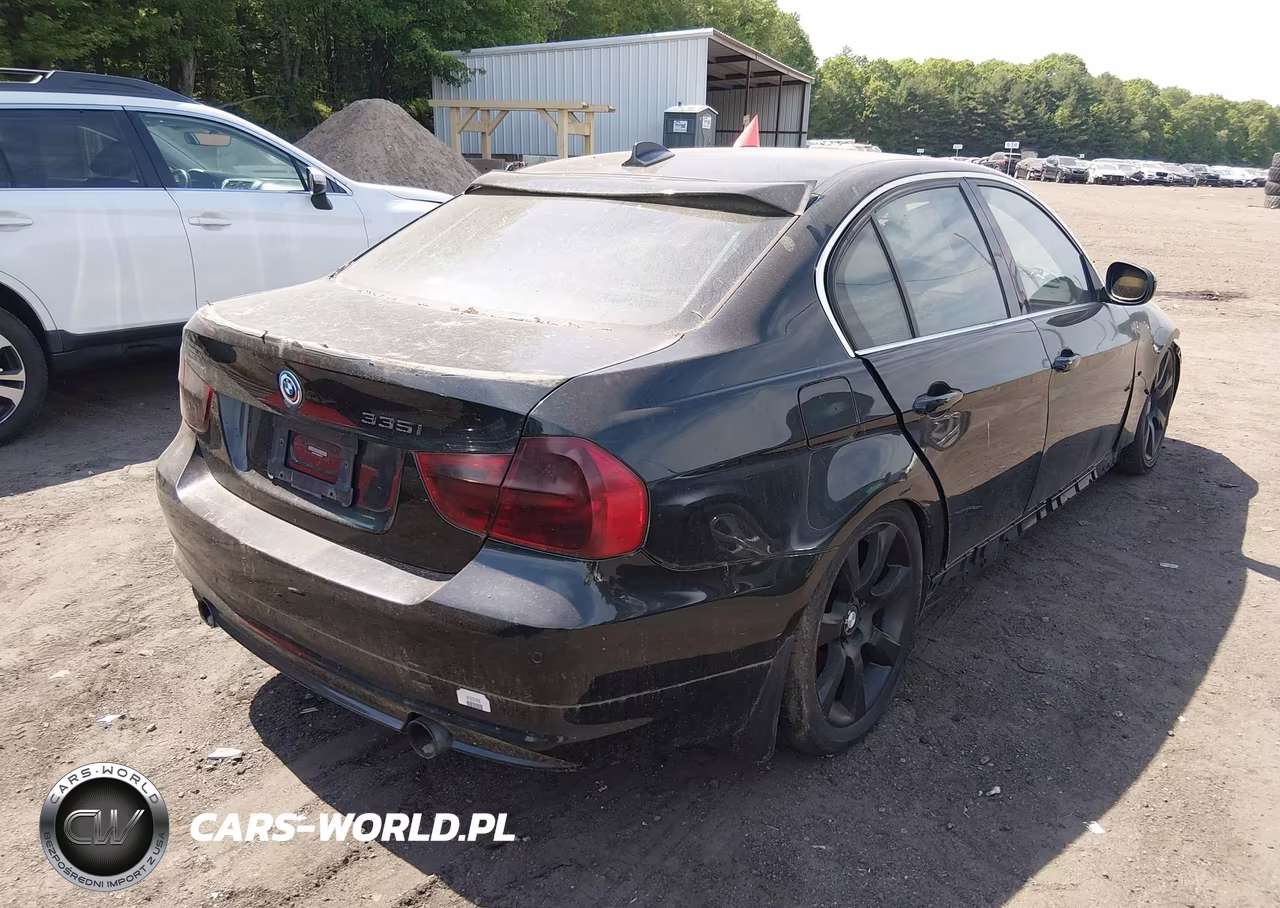 2011 BMW 335I xDrive VIN:WBAPL5C54BA920752 - 4