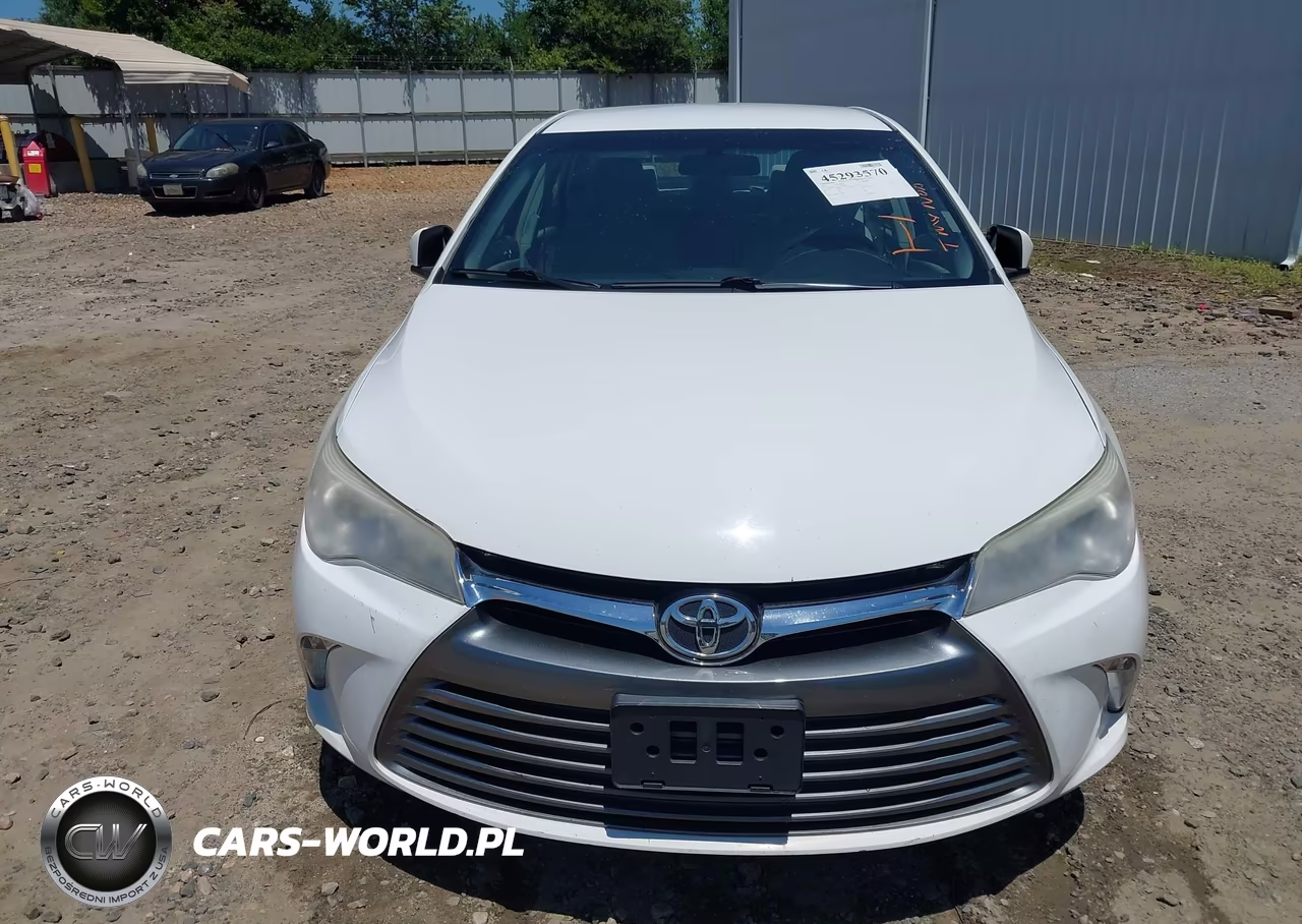 2017 Toyota Camry Le VIN:4T1BF1FK2HU404844 - 6