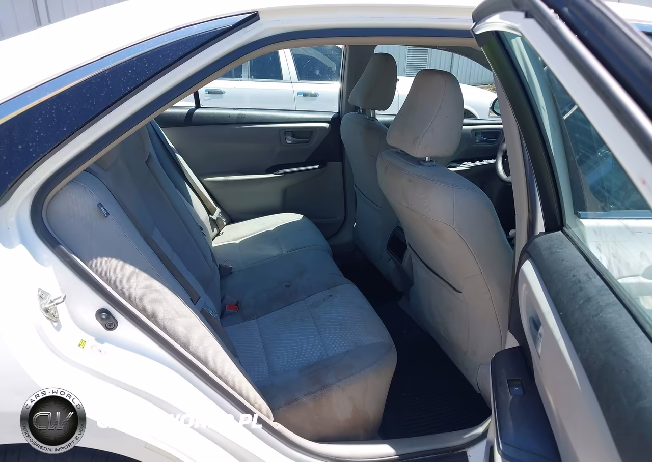 2017 Toyota Camry Le VIN:4T1BF1FK2HU404844 - 8