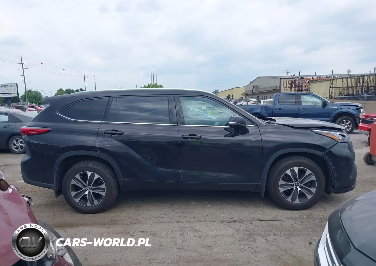 2020 Toyota Highlander Xle VIN:5TDHZRBHXLS035940 - 14