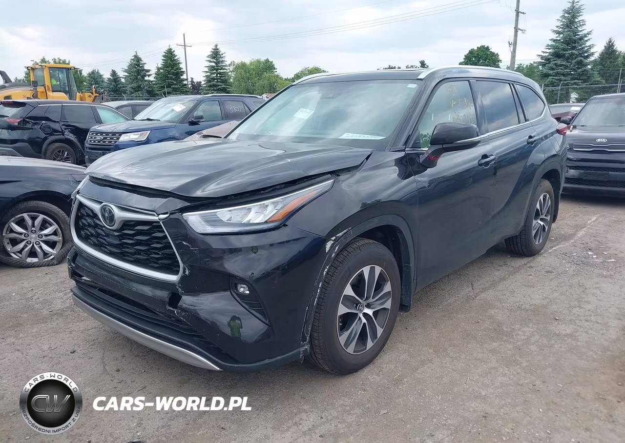 2020 Toyota Highlander Xle VIN:5TDHZRBHXLS035940 - 2
