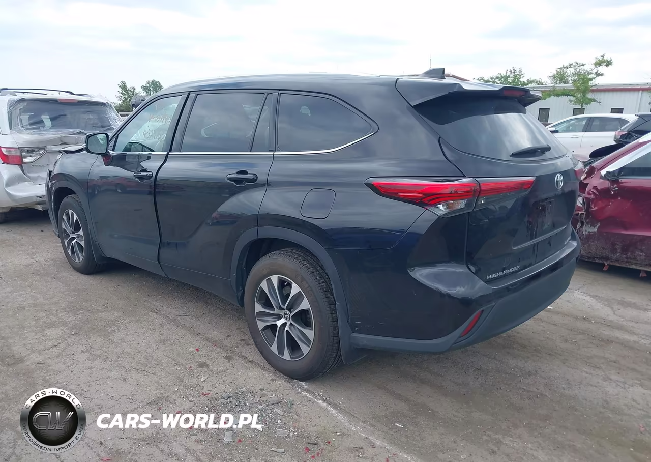 2020 Toyota Highlander Xle VIN:5TDHZRBHXLS035940 - 3