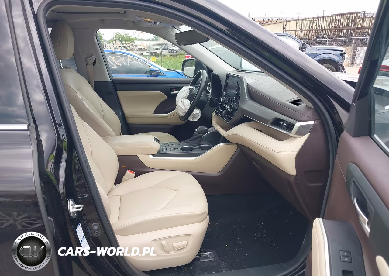 2020 Toyota Highlander Xle VIN:5TDHZRBHXLS035940 - 5