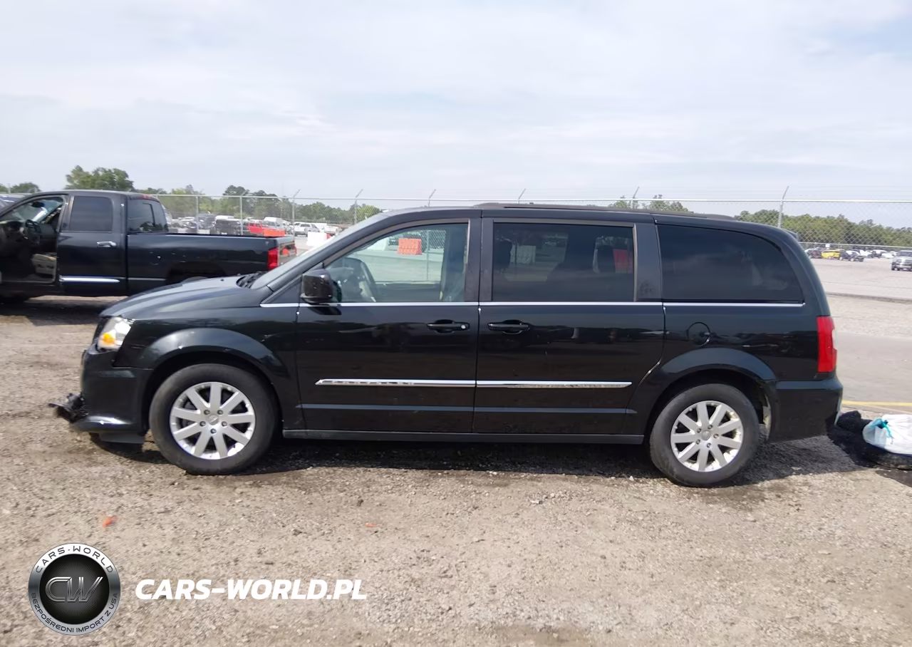 2016 Chrysler Town & Country Touring VIN:2C4RC1BG0GR292991 - 14