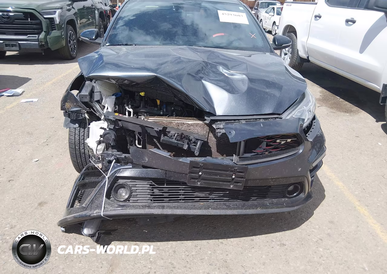 2020 Kia Forte Gt Manual VIN:3KPF44AC2LE259664 - 6