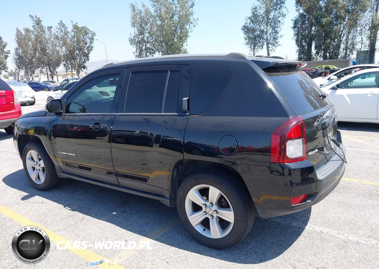 2016 Jeep Compass Sport VIN:1C4NJDBB7GD780039 - 3