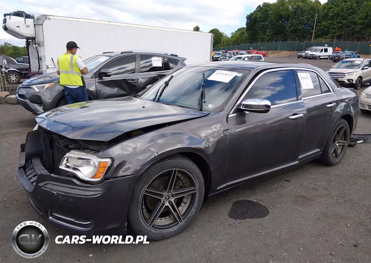 2013 Chrysler 300 Motown VIN:2C3CCAAG5DH615218 - 2