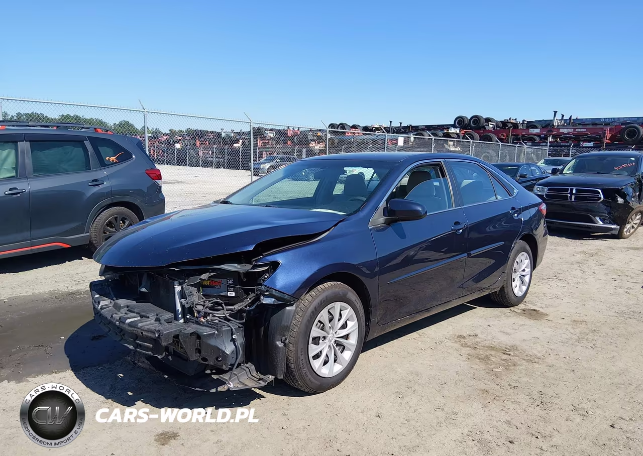 2015 Toyota Camry Le VIN:4T1BF1FK6FU978361 - 6