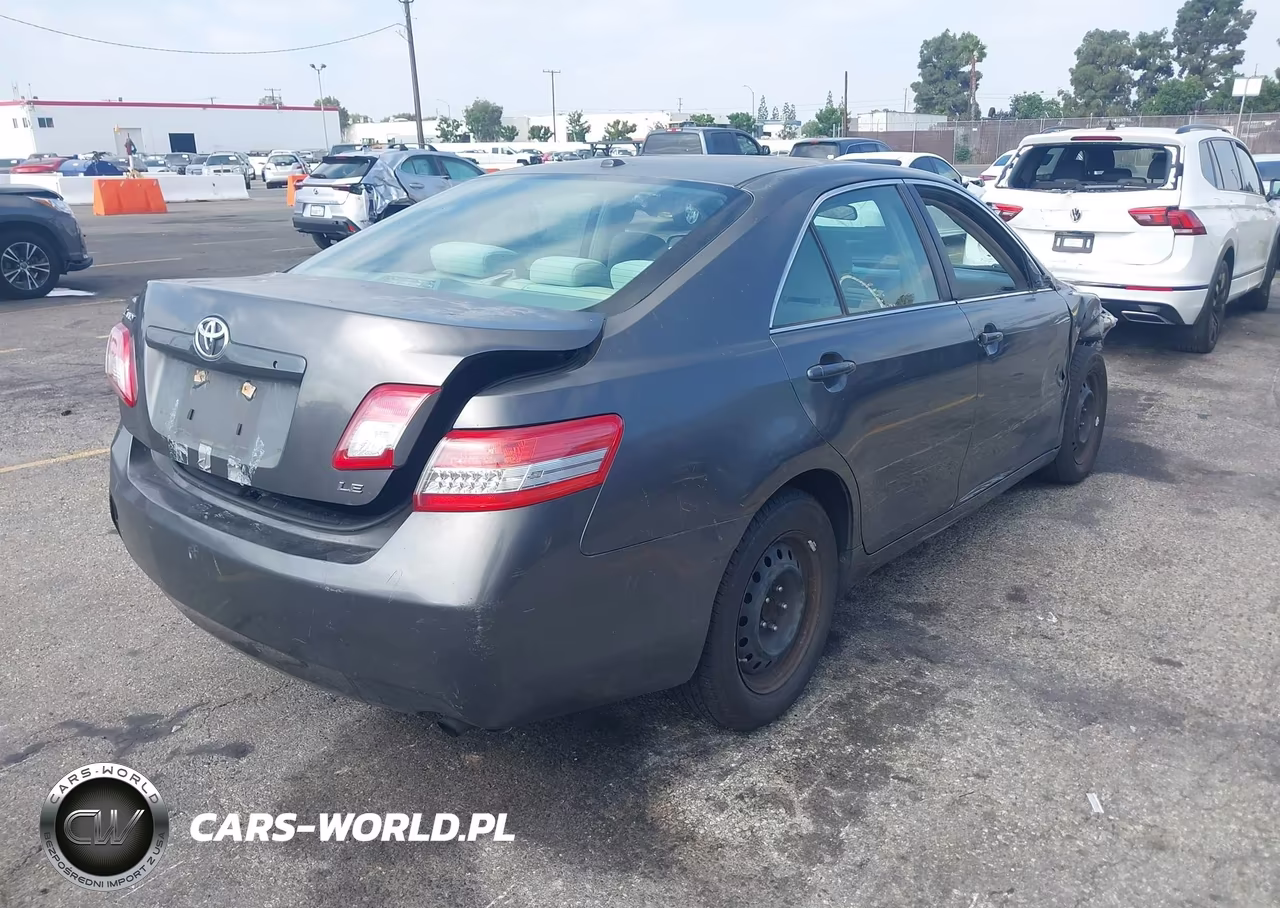 2011 Toyota Camry Le VIN:4T4BF3EK1BR108773 - 4