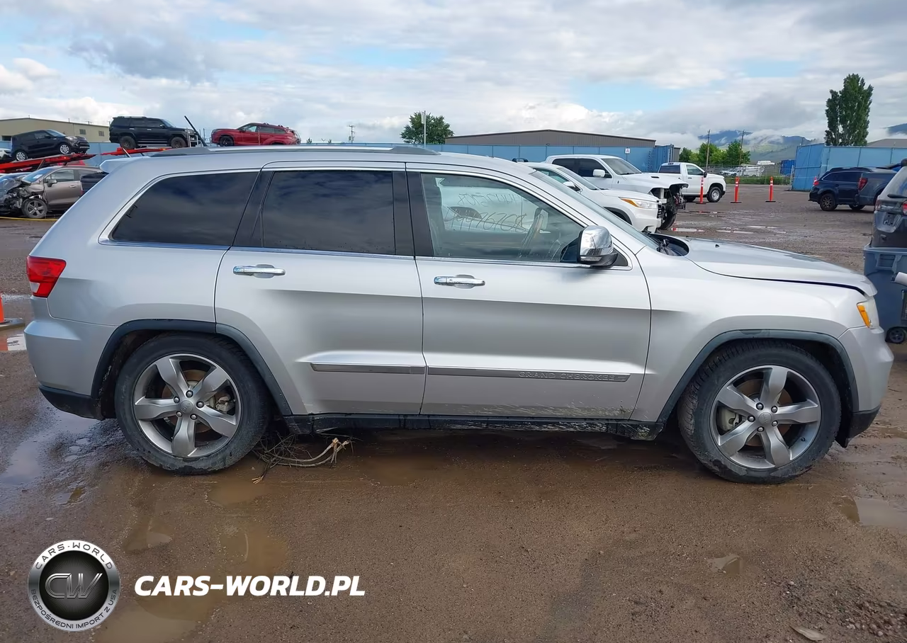 2012 Jeep Grand Cherokee Overland VIN:1C4RJFCT3CC135943 - 13