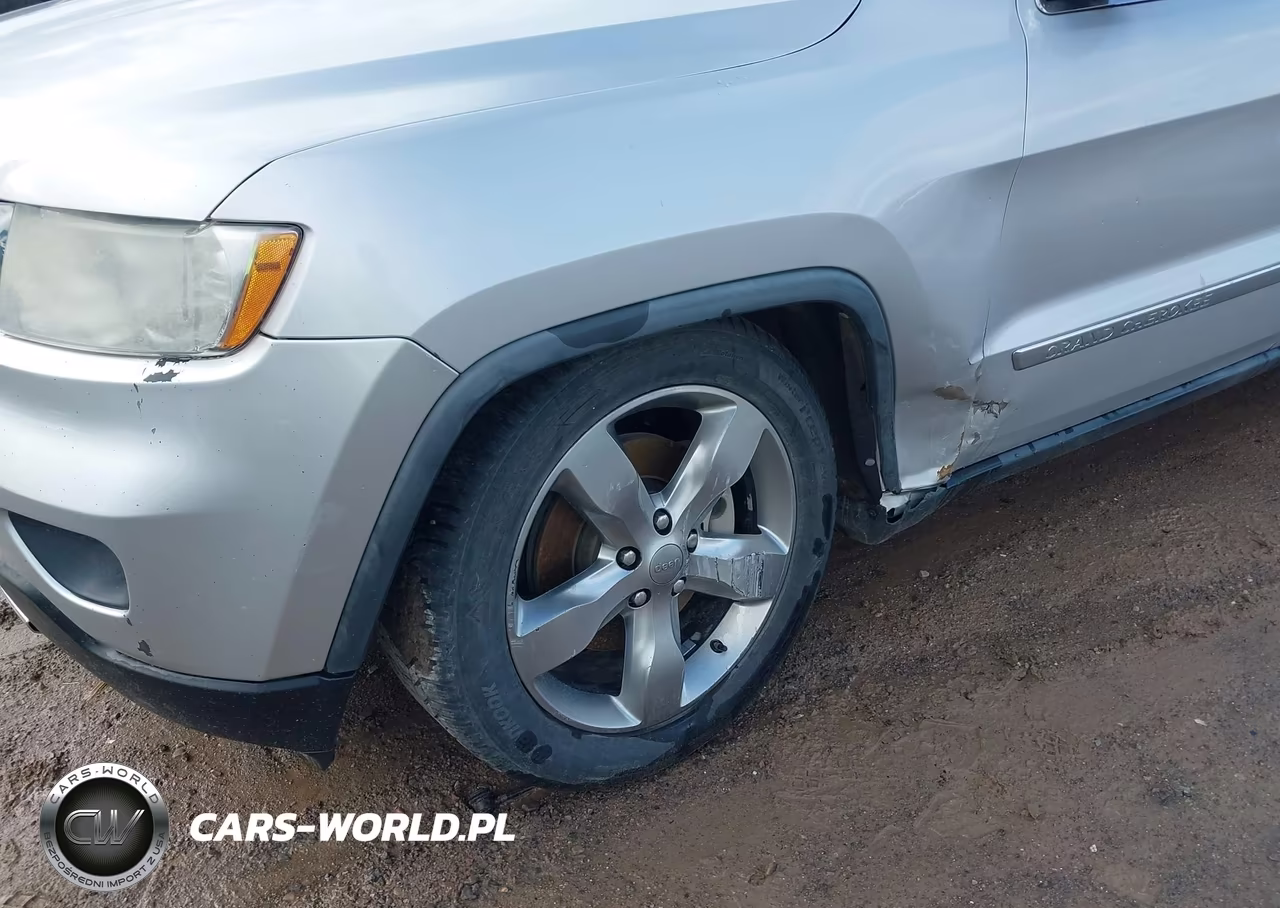 2012 Jeep Grand Cherokee Overland VIN:1C4RJFCT3CC135943 - 6