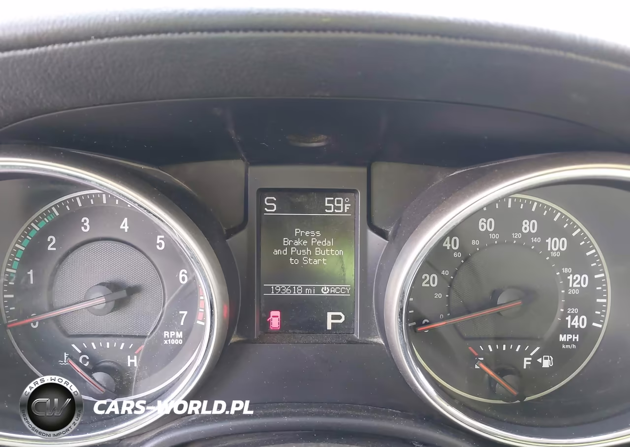 2012 Jeep Grand Cherokee Overland VIN:1C4RJFCT3CC135943 - 7