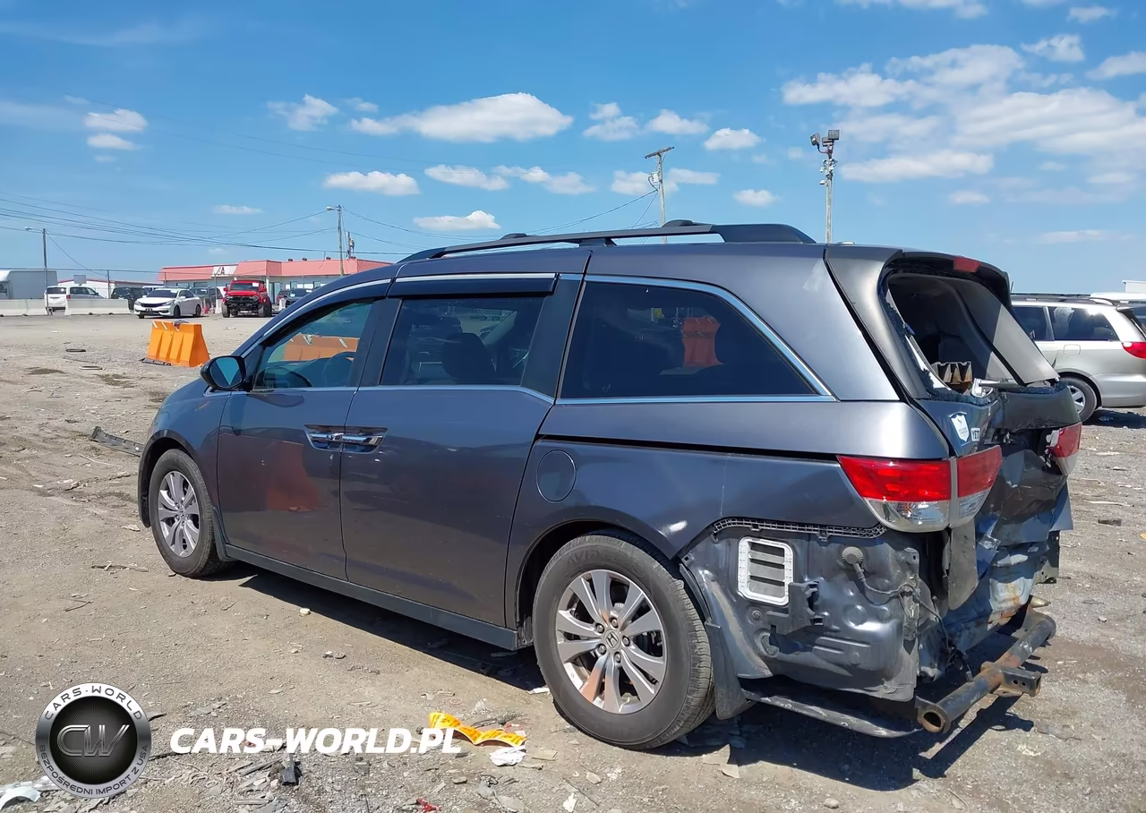 2016 Honda Odyssey Se VIN:5FNRL5H30GB142340 - 14