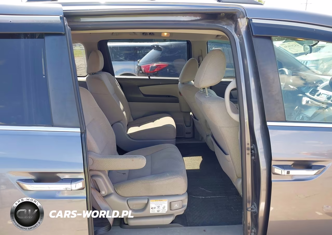 2016 Honda Odyssey Se VIN:5FNRL5H30GB142340 - 8