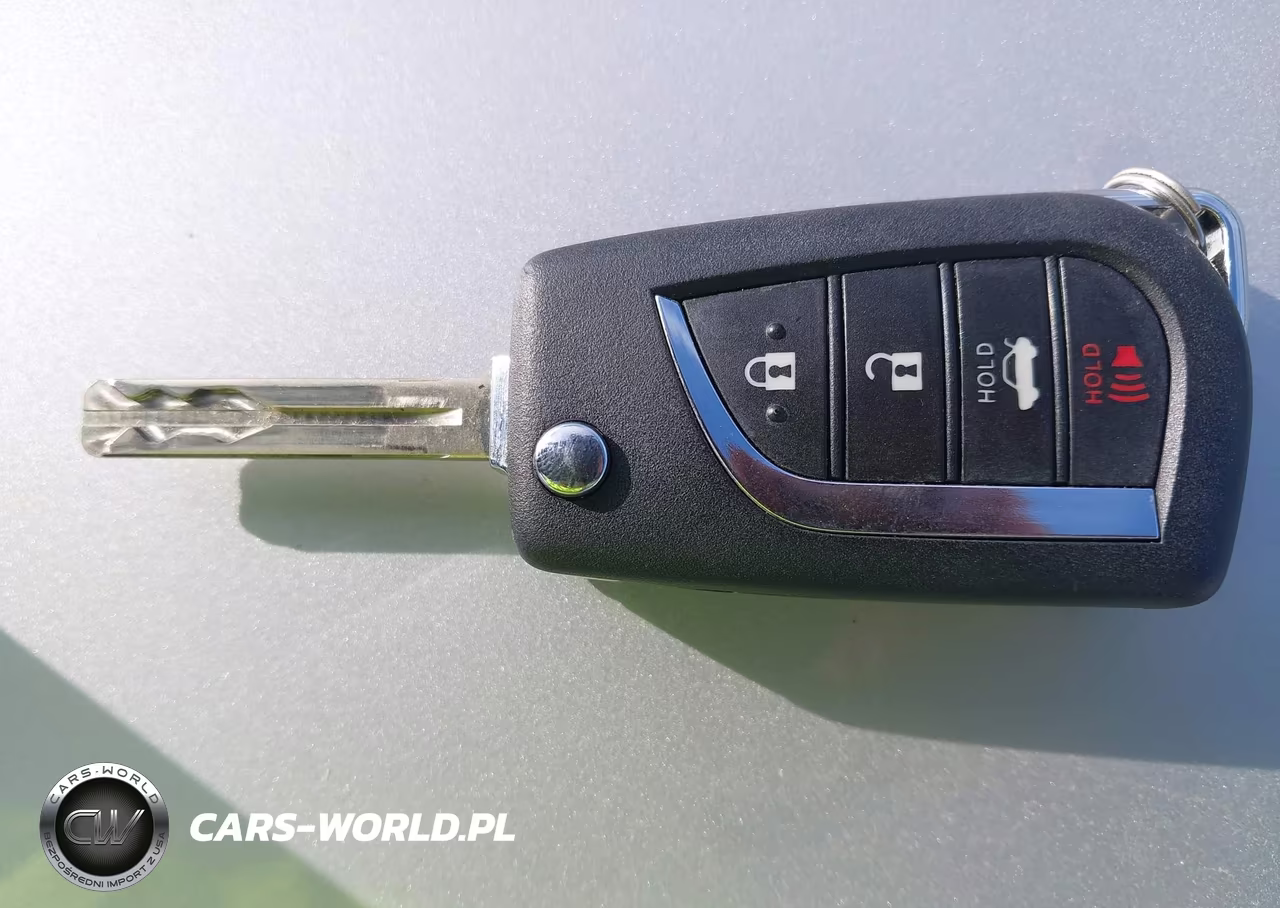 2021 Toyota Corolla Le VIN:JTDEPMAE7MJ174957 - 11