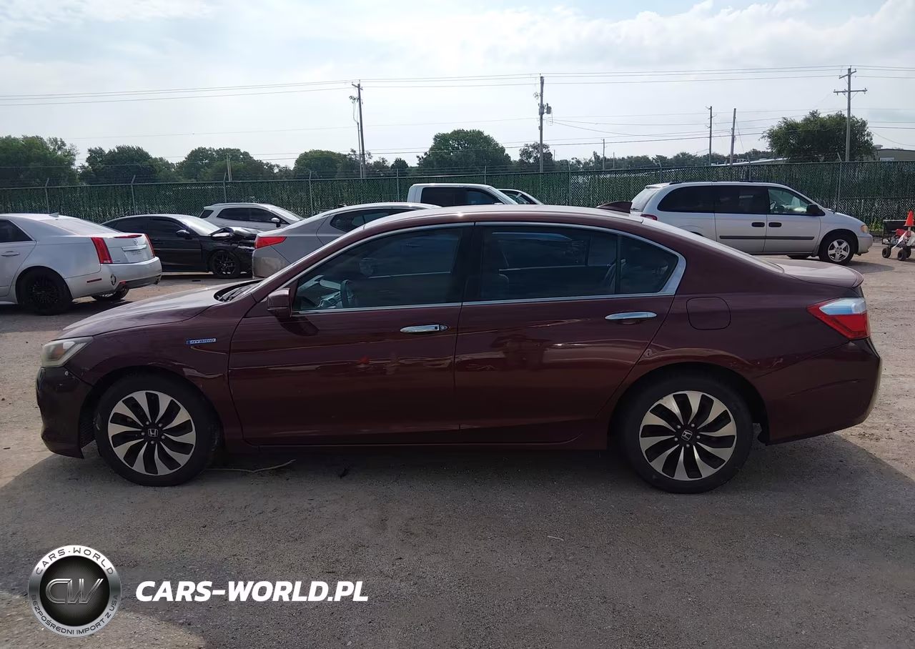 2014 Honda Accord Hybrid VIN:1HGCR6F35EA001560 - 14