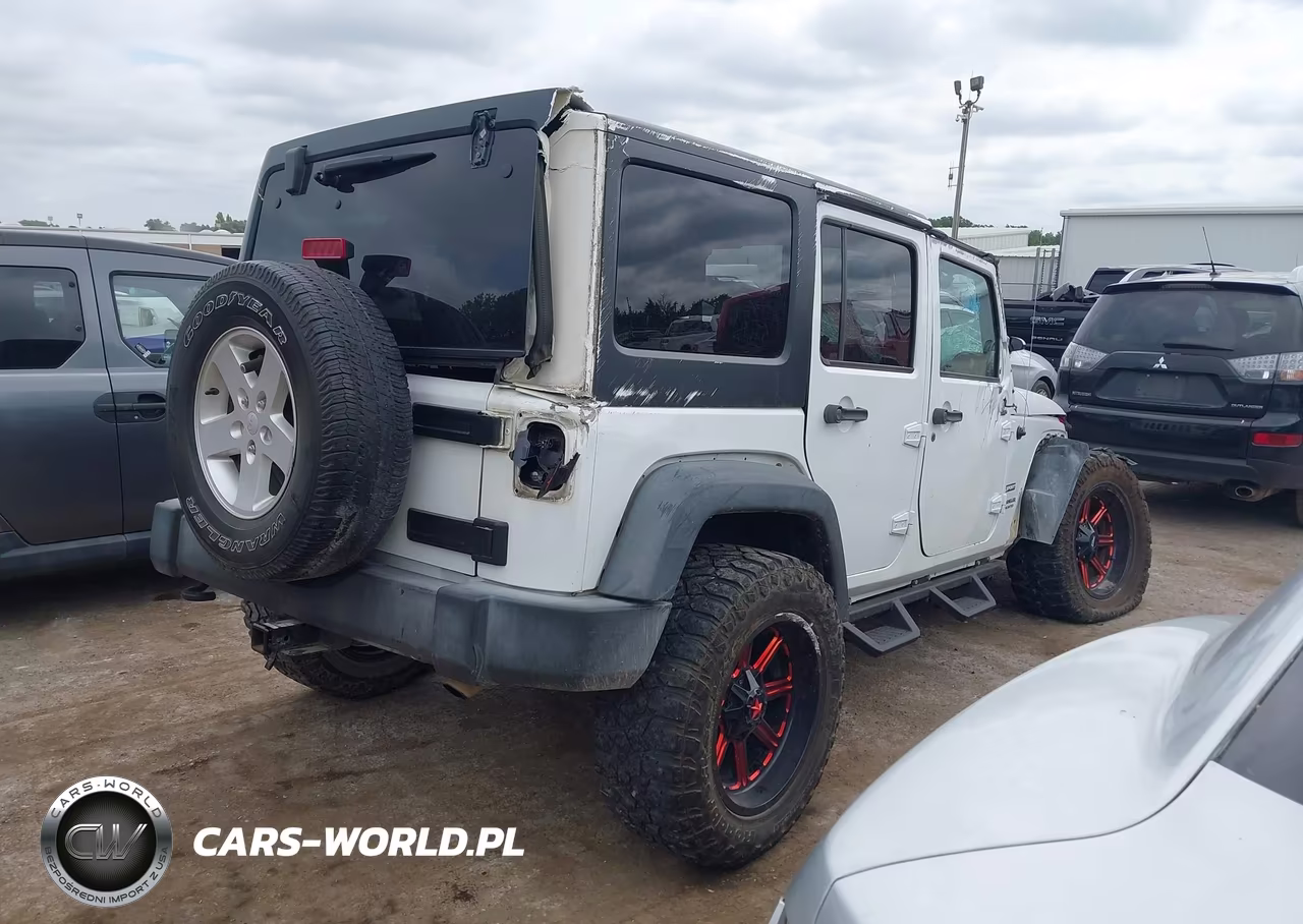 2017 Jeep Wrangler Unlimited Sport 4X4 VIN:1C4BJWDG4HL574398 - 4