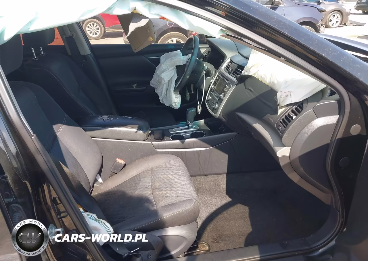 2018 Nissan Altima 2.5 S VIN:1N4AL3AP9JC477959 - 5