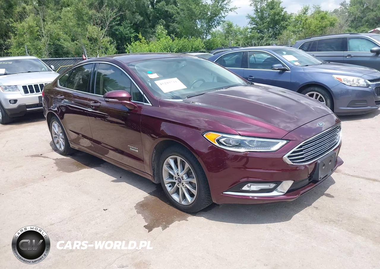 2017 Ford Fusion Energi Se Luxury – zdjęcie 1 z 16