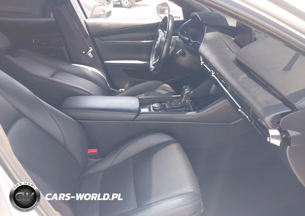 2019 Mazda Mazda3 Preferred Package VIN:3MZBPADL5KM105953 - 5