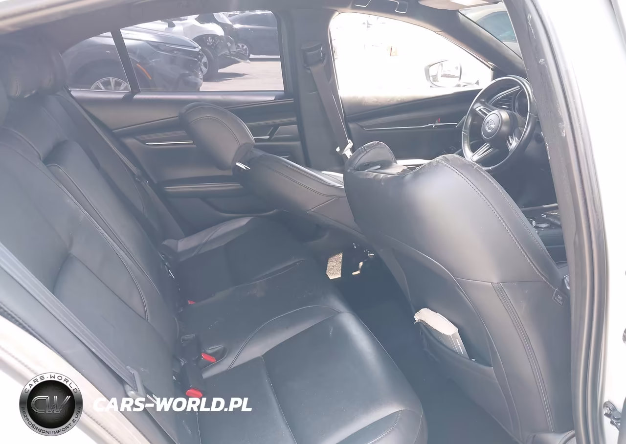 2019 Mazda Mazda3 Preferred Package VIN:3MZBPADL5KM105953 - 8