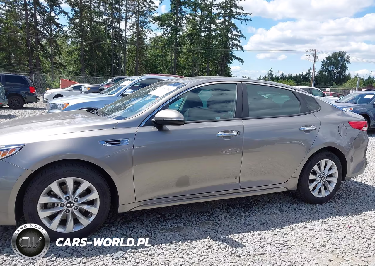 2018 Kia Optima Lx VIN:5XXGT4L32JG261567 - 14