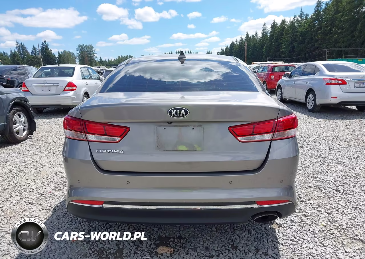 2018 Kia Optima Lx VIN:5XXGT4L32JG261567 - 16