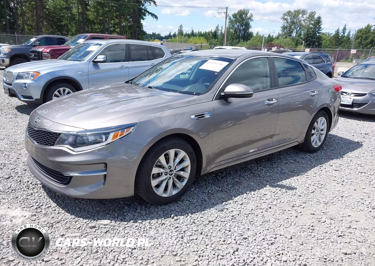 2018 Kia Optima Lx VIN:5XXGT4L32JG261567 - 2