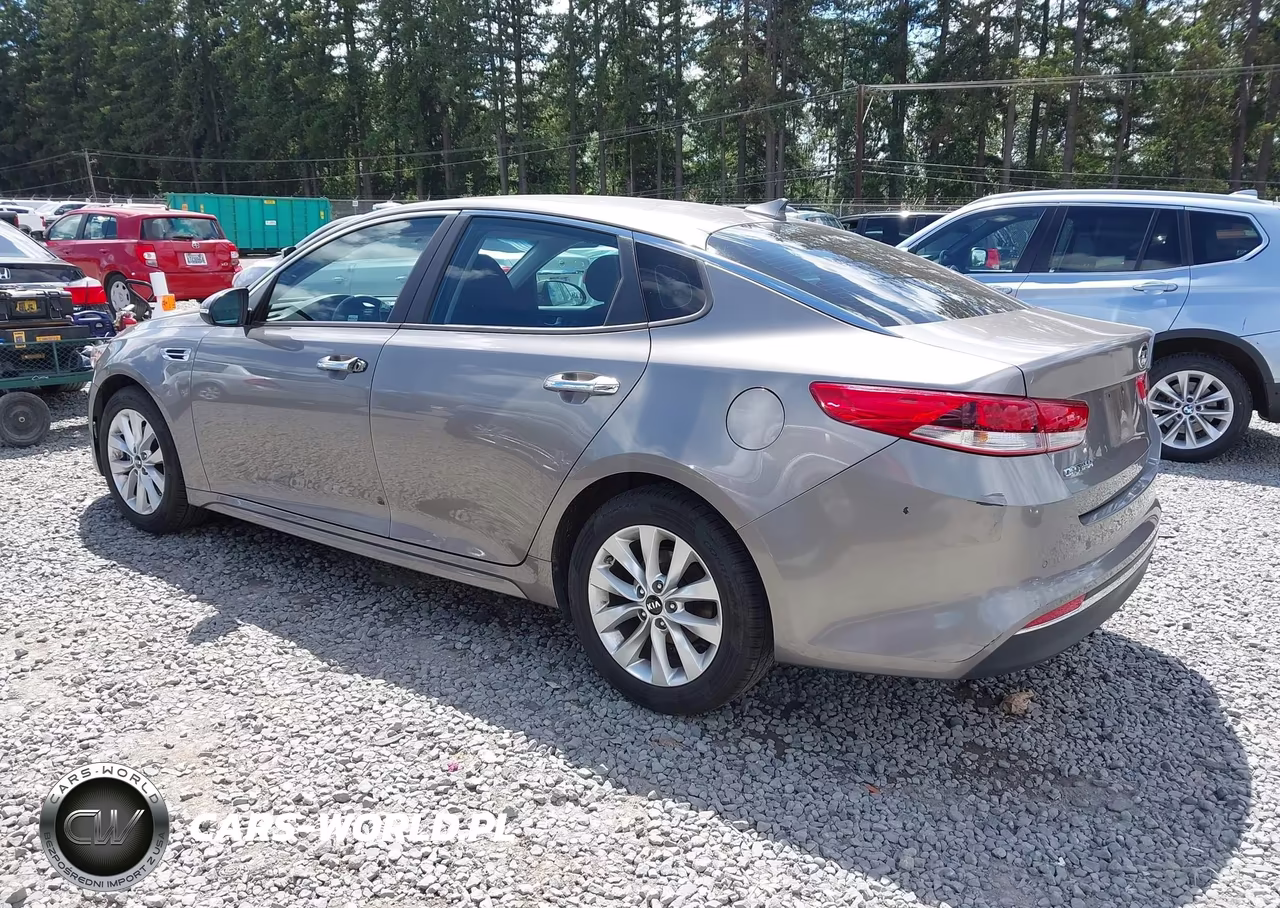 2018 Kia Optima Lx VIN:5XXGT4L32JG261567 - 3