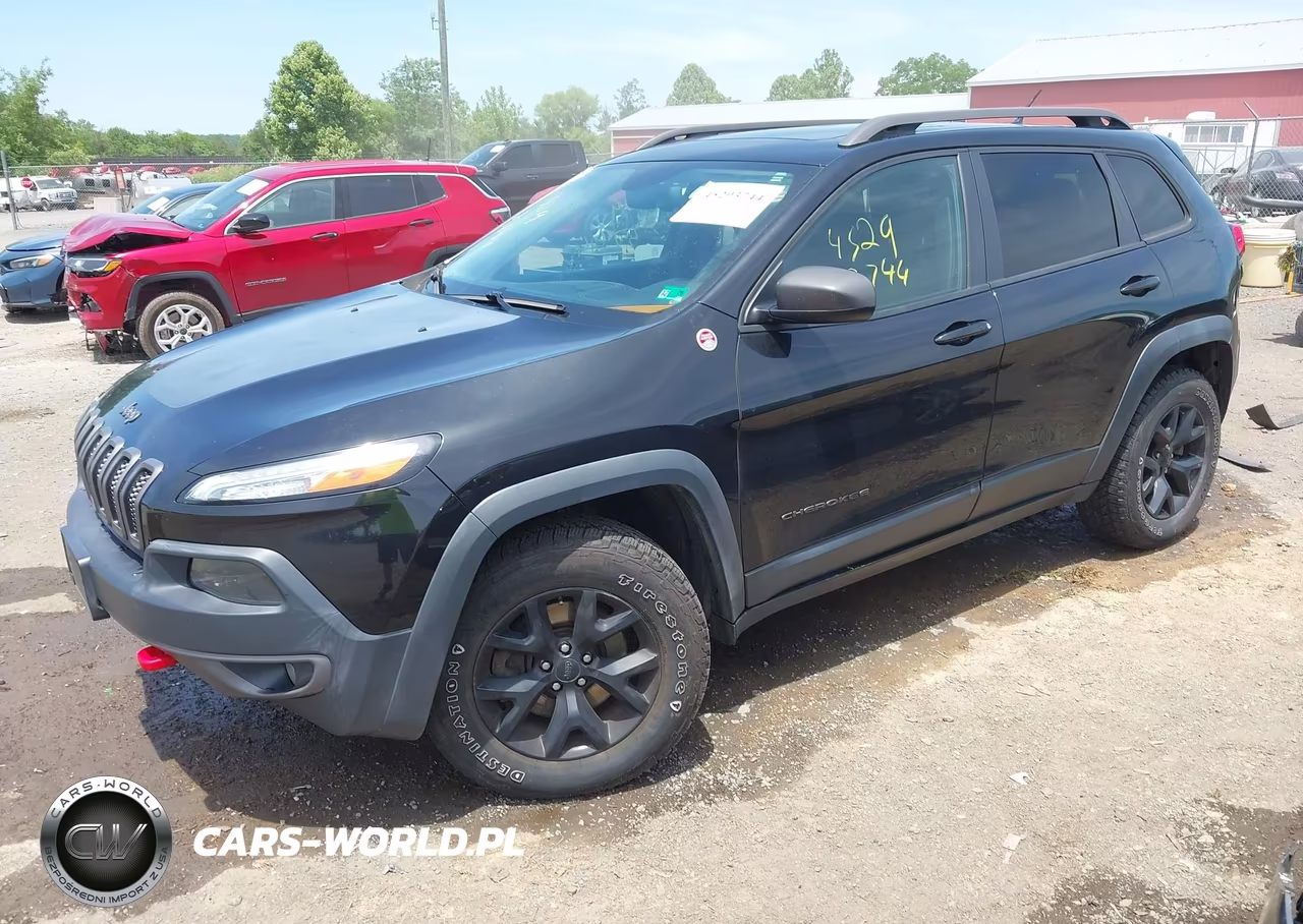 2015 Jeep Cherokee Trailhawk VIN:1C4PJMBS7FW687453 - 2