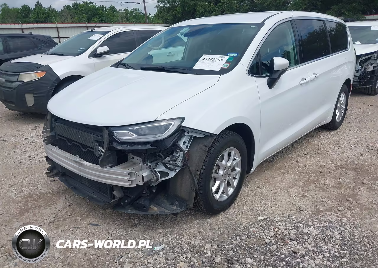2023 Chrysler Pacifica Touring L VIN:2C4RC1BG1PR607619 - 2