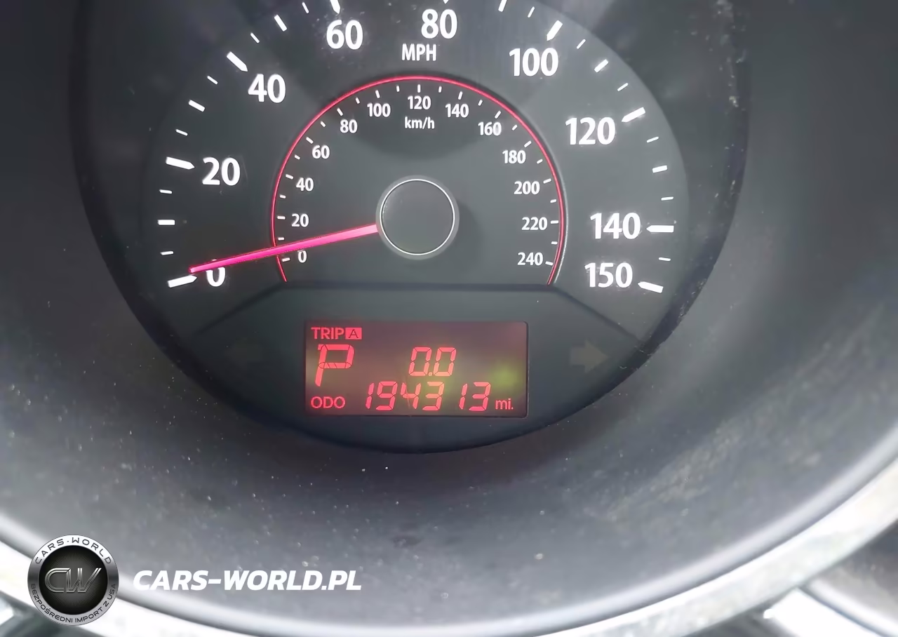2011 Kia Sorento Lx V6 VIN:5XYKT4A26BG065861 - 7