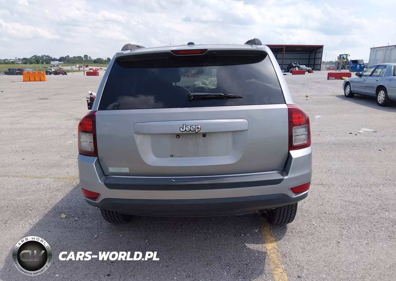 2016 Jeep Compass Sport VIN:1C4NJCBA1GD524626 - 17