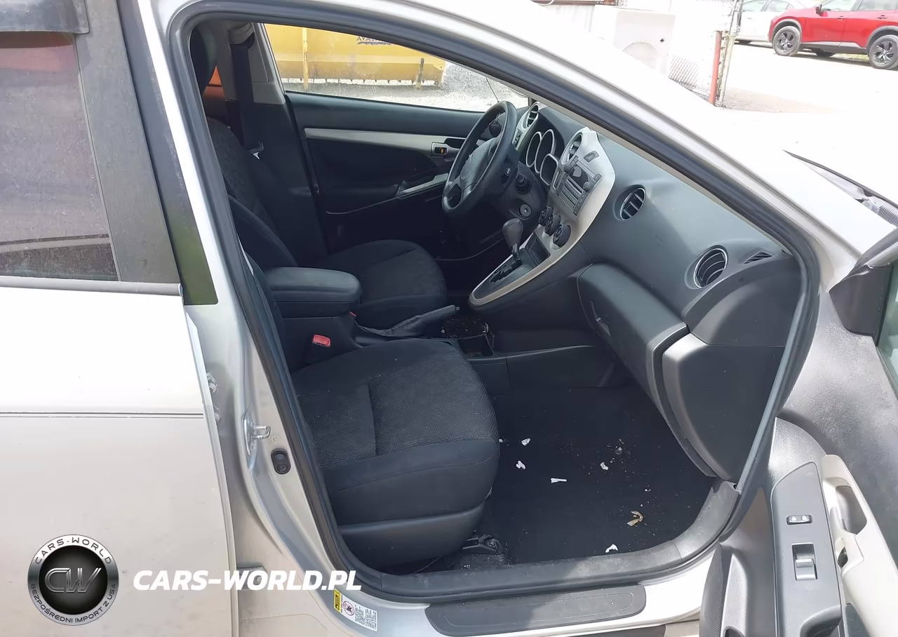 2009 Pontiac Vibe VIN:5Y2SP67009Z425028 - 5