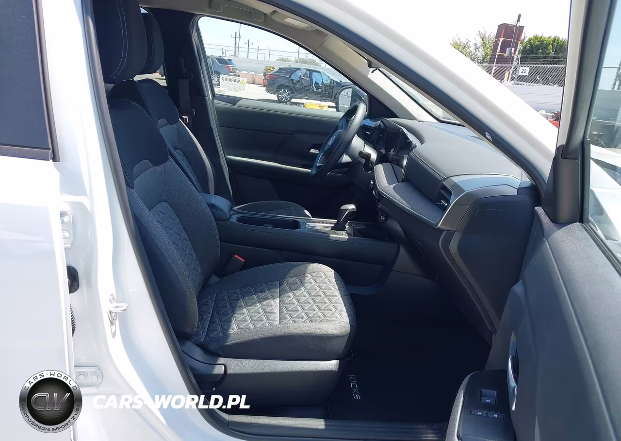 2026 Nissan Kicks Sv VIN:3N8AP6CE8TL380288 - 5