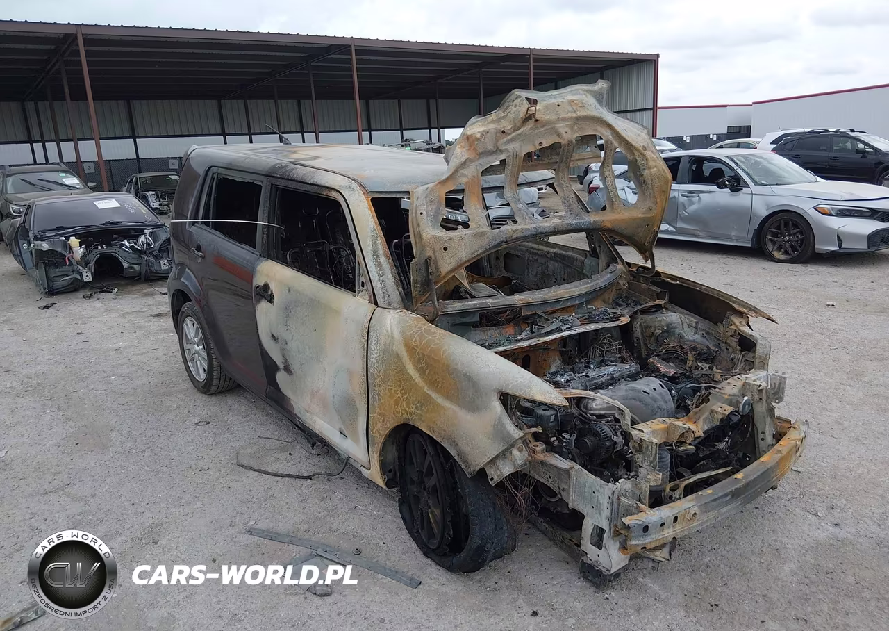 2014 Scion Xb – zdjęcie 1 z 10