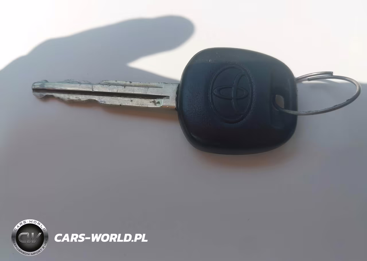 2010 Toyota Sienna Le VIN:5TDKK4CC0AS294630 - 11
