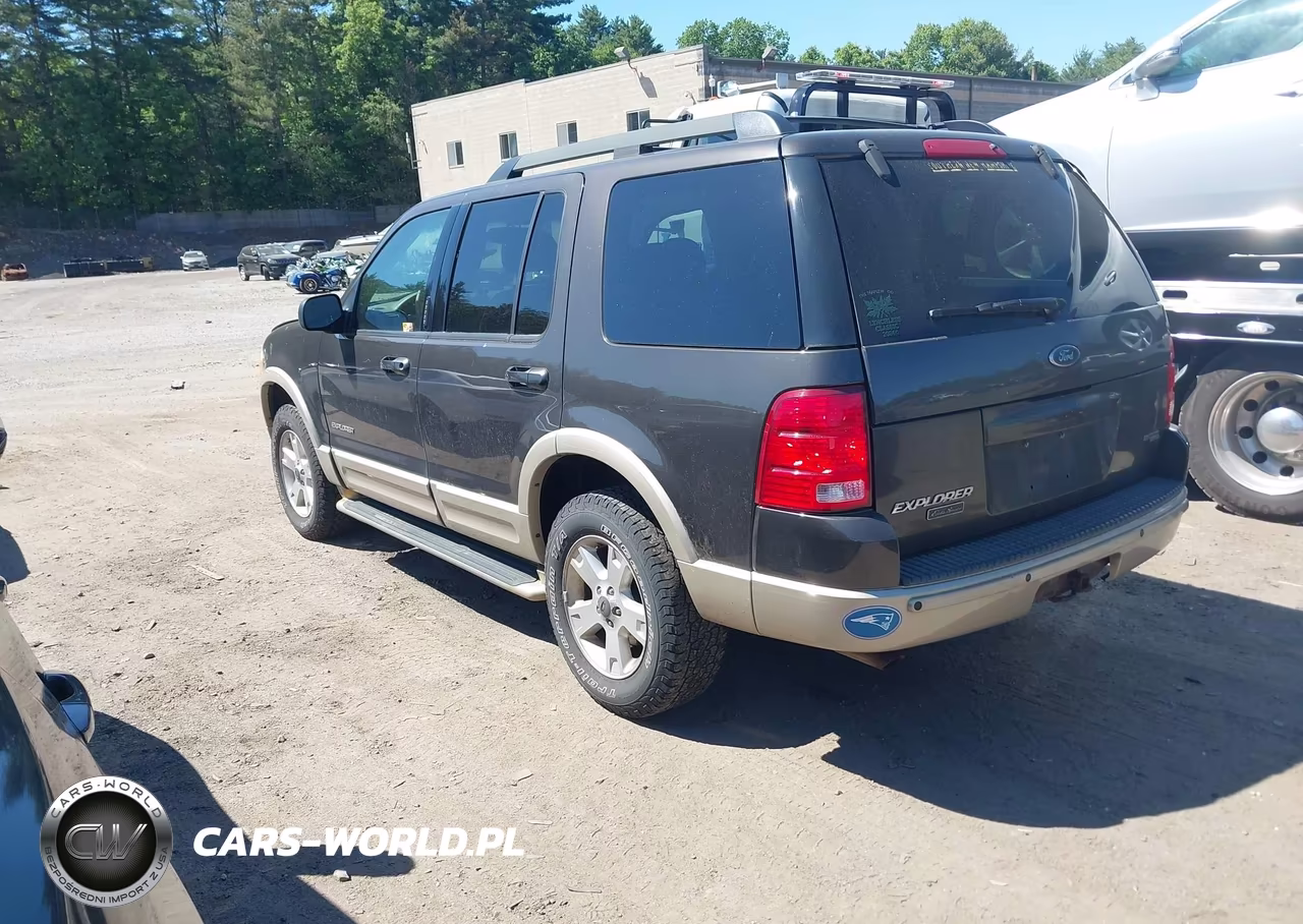 2005 Ford Explorer Eddie Bauer VIN:1FMZU74E15UA93018 - 3