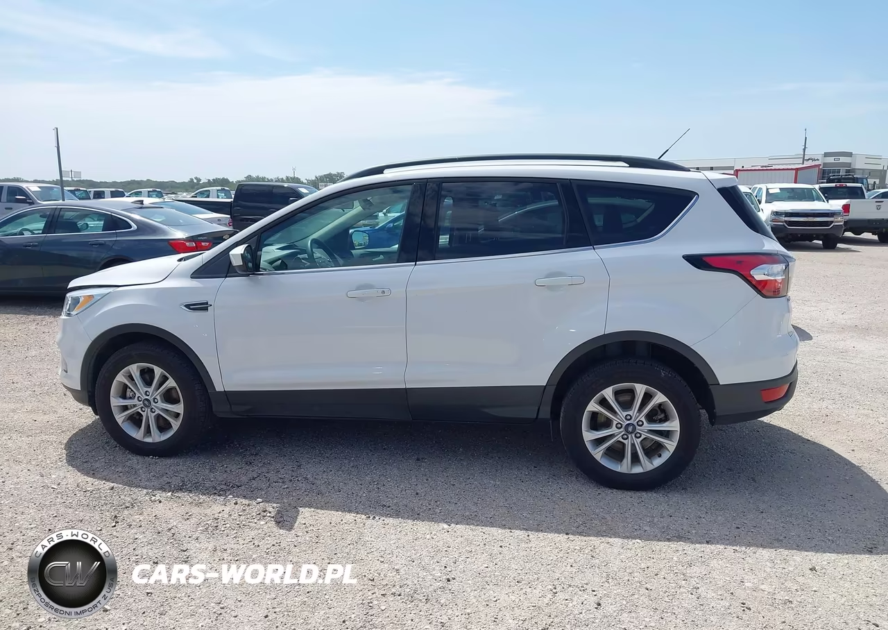 2018 Ford Escape Se VIN:1FMCU9GD4JUD08714 - 14