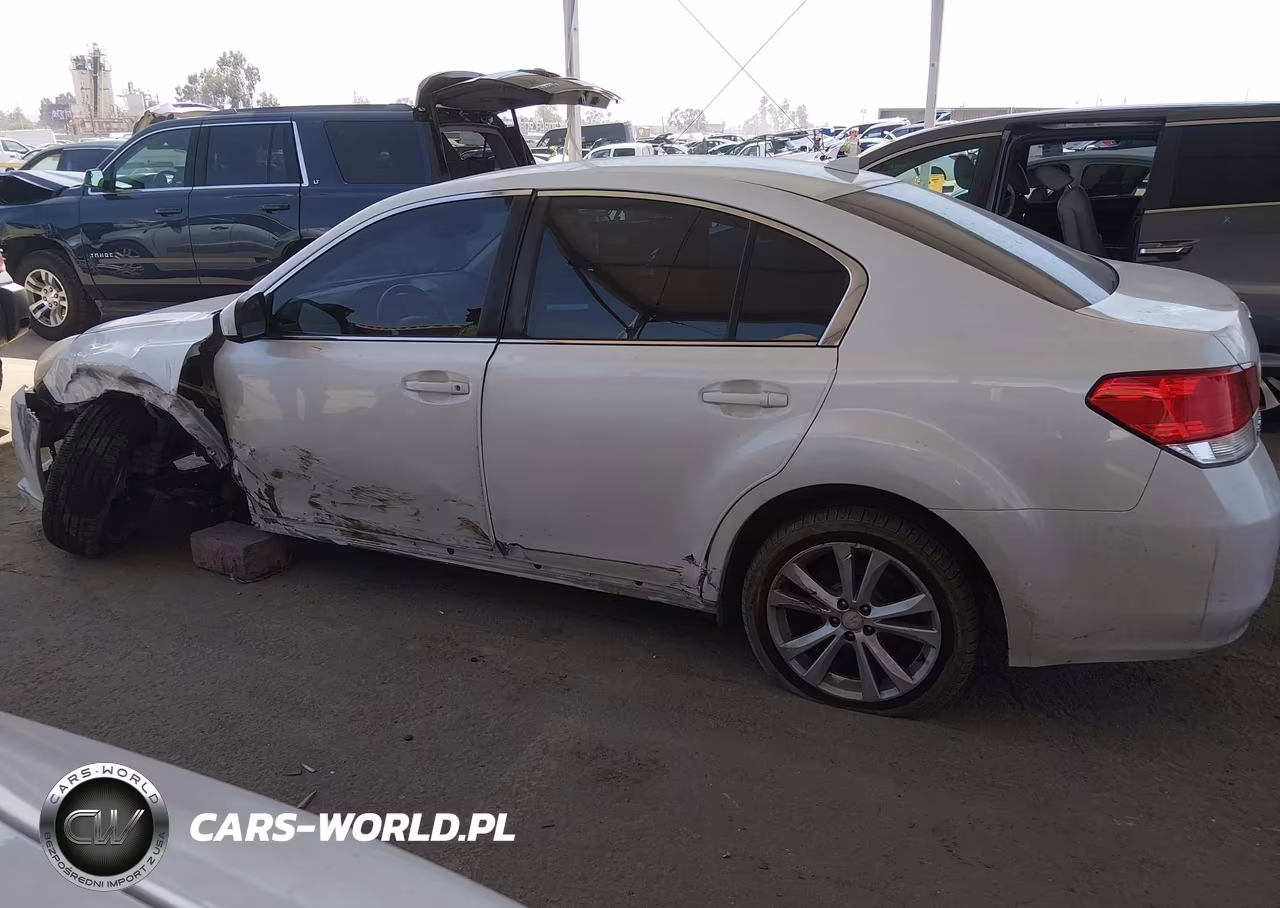 2014 Subaru Legacy 2.5I Premium VIN:4S3BMBC69E3005972 - 14