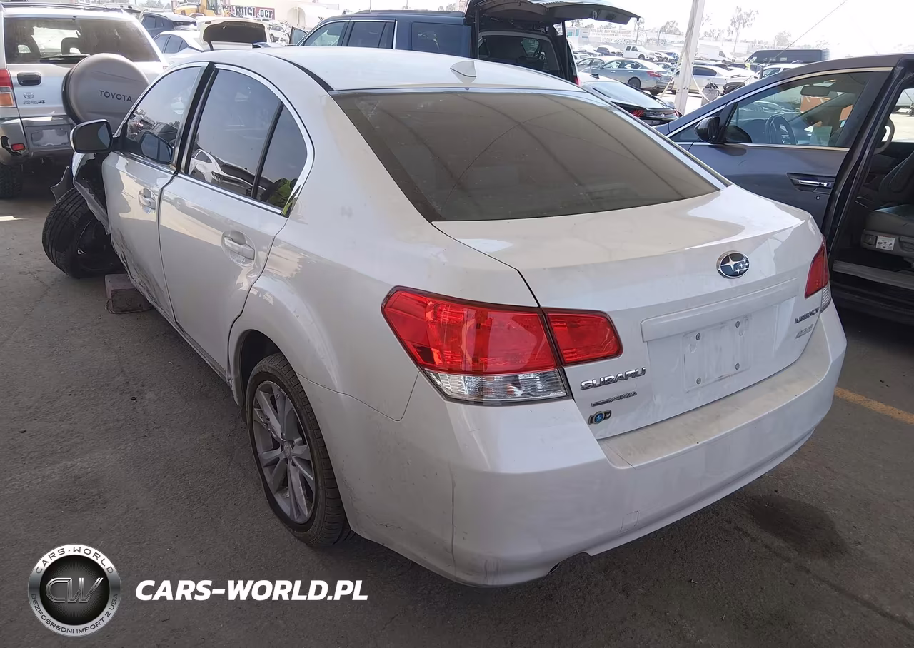 2014 Subaru Legacy 2.5I Premium VIN:4S3BMBC69E3005972 - 3