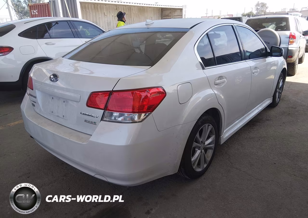 2014 Subaru Legacy 2.5I Premium VIN:4S3BMBC69E3005972 - 4