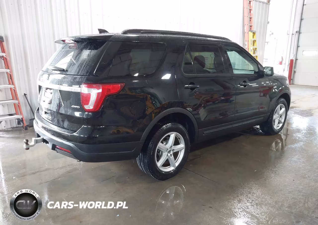 2018 Ford Explorer VIN:1FM5K8B86JGC45360 - 4