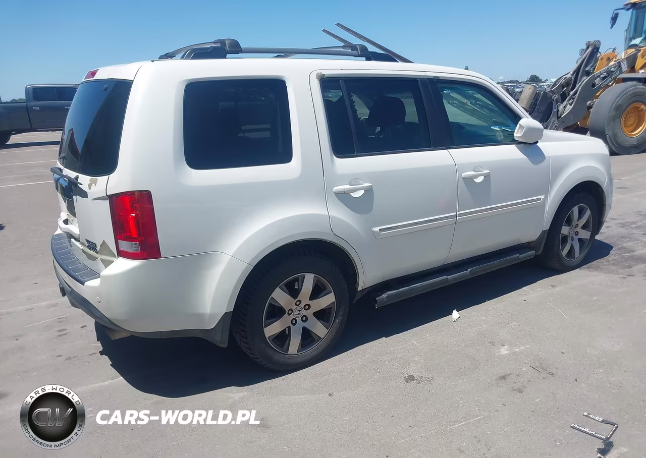 2014 Honda Pilot Touring VIN:5FNYF4H91EB021346 - 4