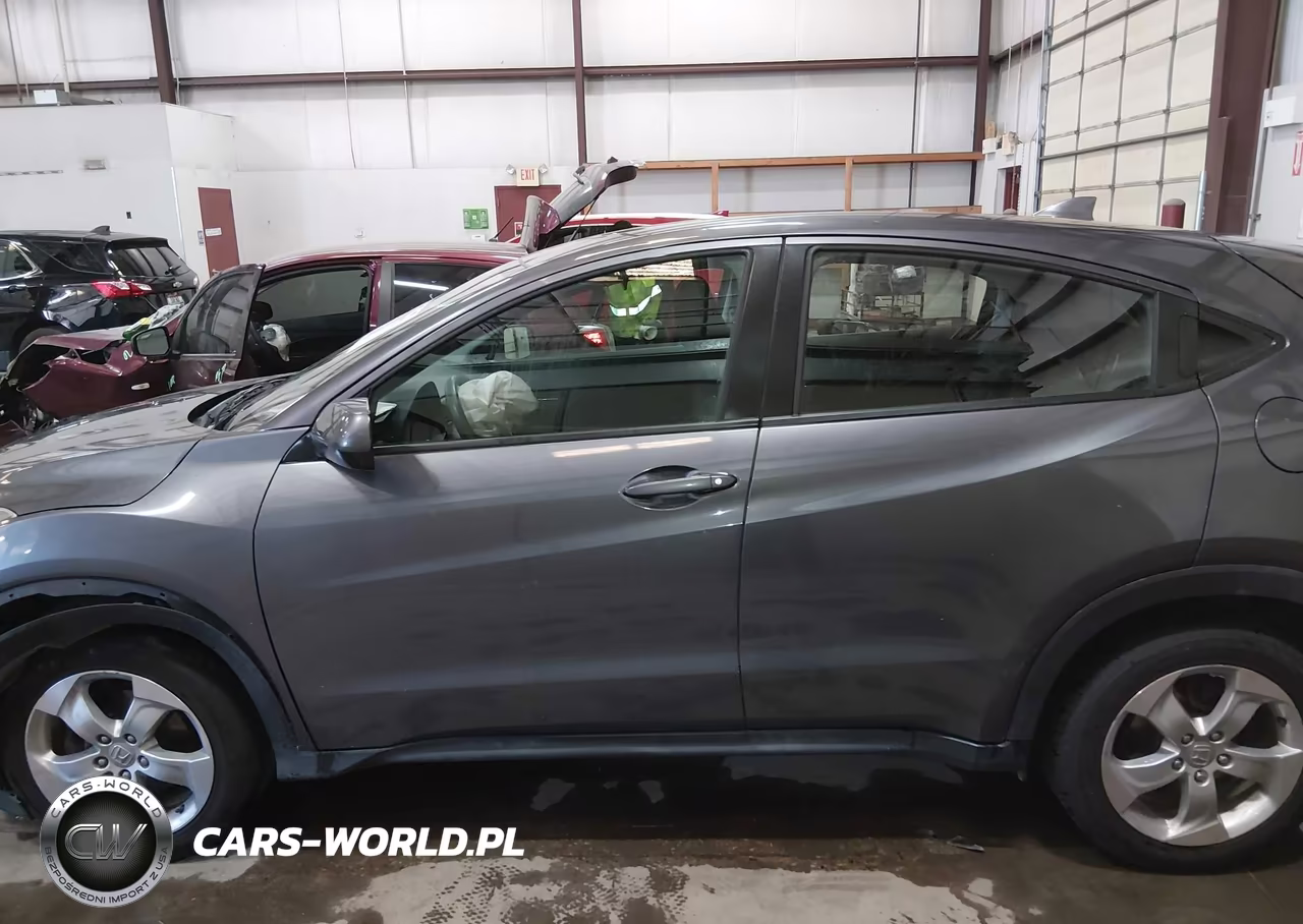 2016 Honda Hr-V Lx VIN:3CZRU6H3XGM755588 - 14