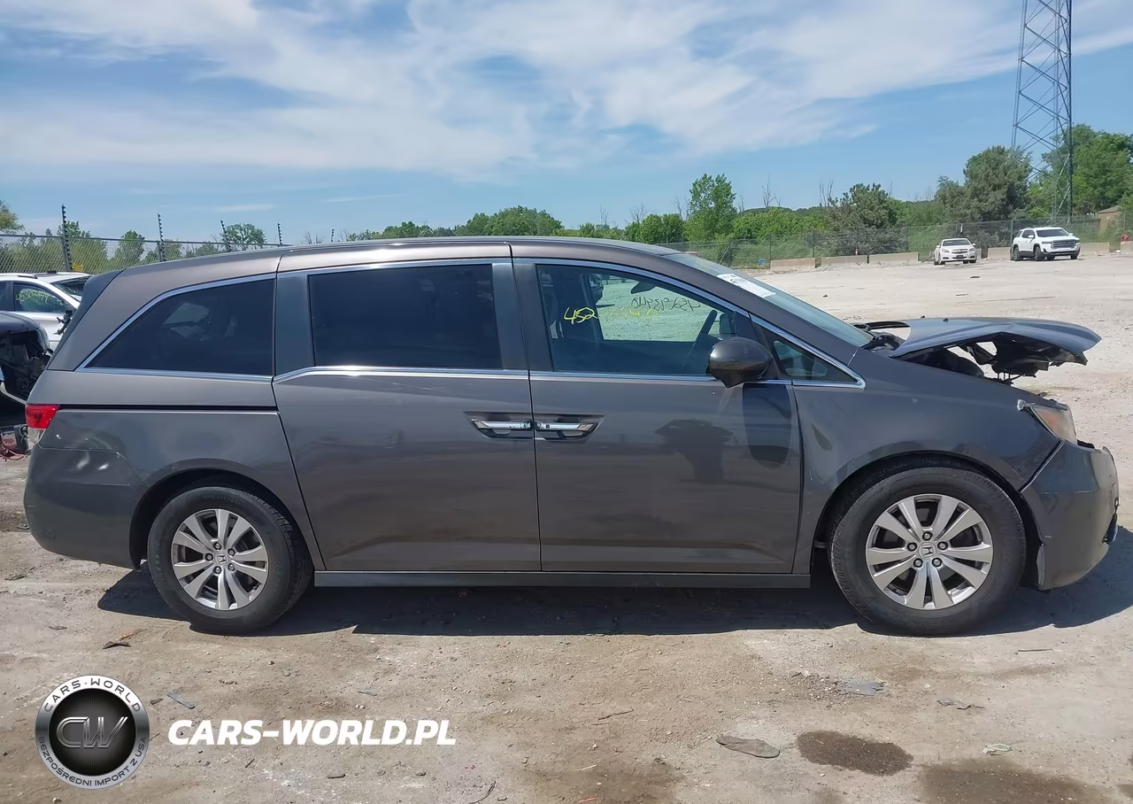 2016 Honda Odyssey Se VIN:5FNRL5H33GB090136 - 13
