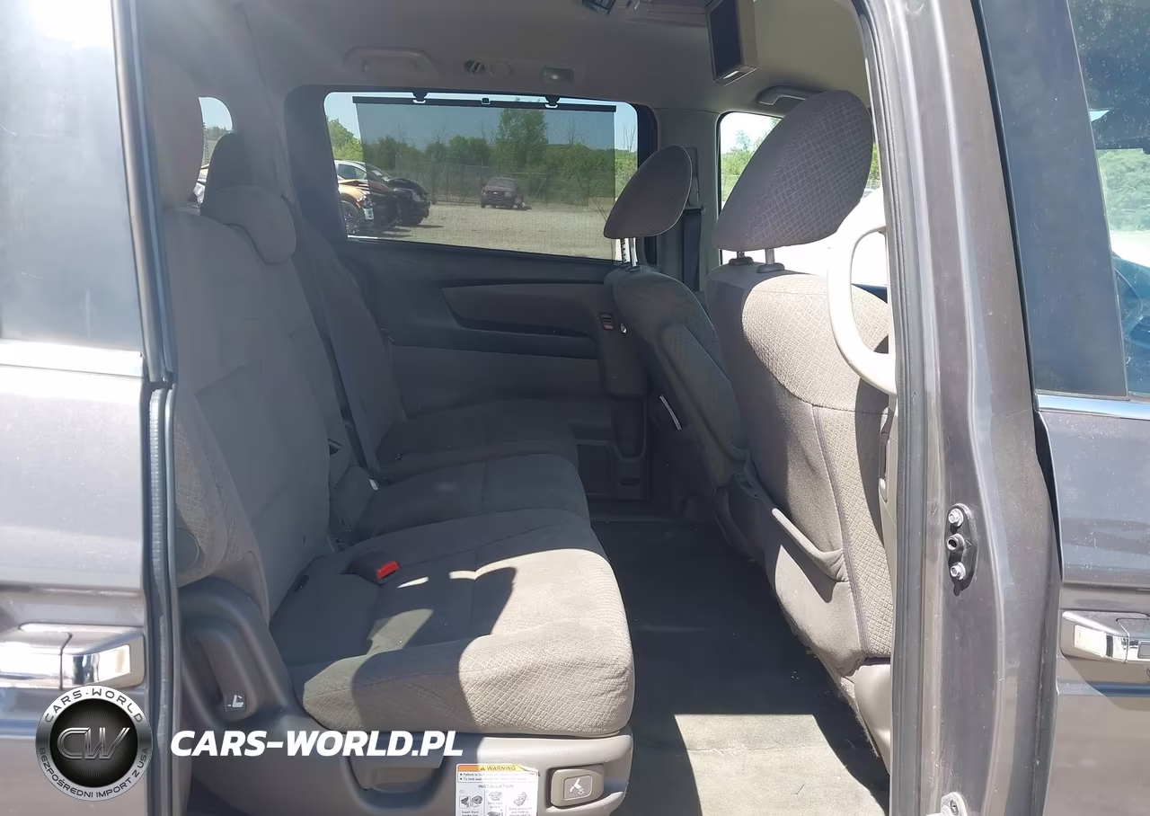 2016 Honda Odyssey Se VIN:5FNRL5H33GB090136 - 8
