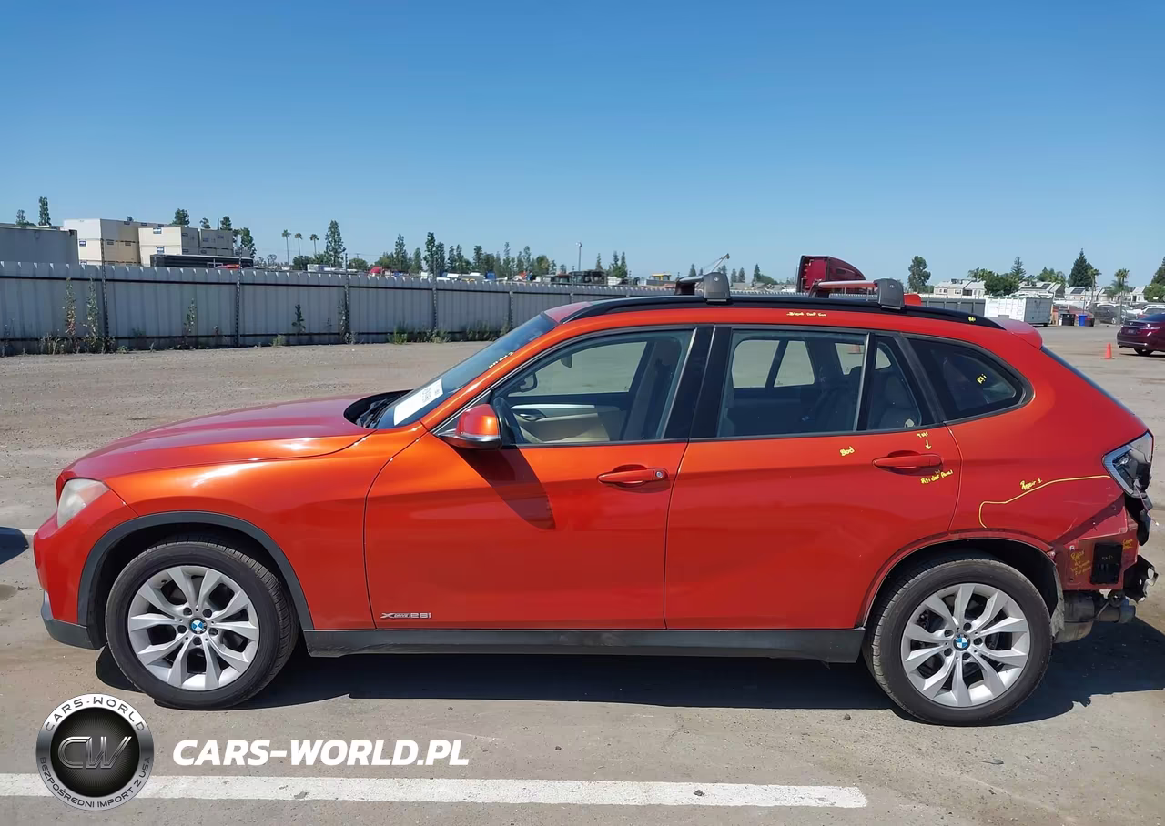2013 BMW X1 xDrive28I VIN:WBAVL1C52DVR83778 - 15